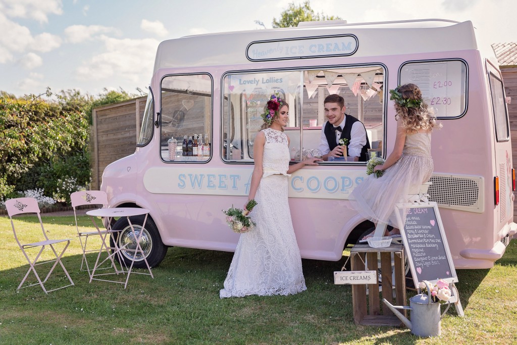 Vintage Ice Cream Van to hire for Weddings